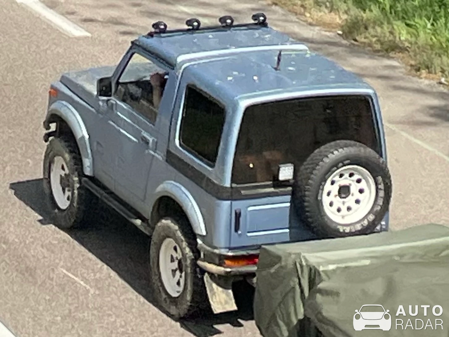 Suzuki Samurai spotted in Dommartin-lès-Toul