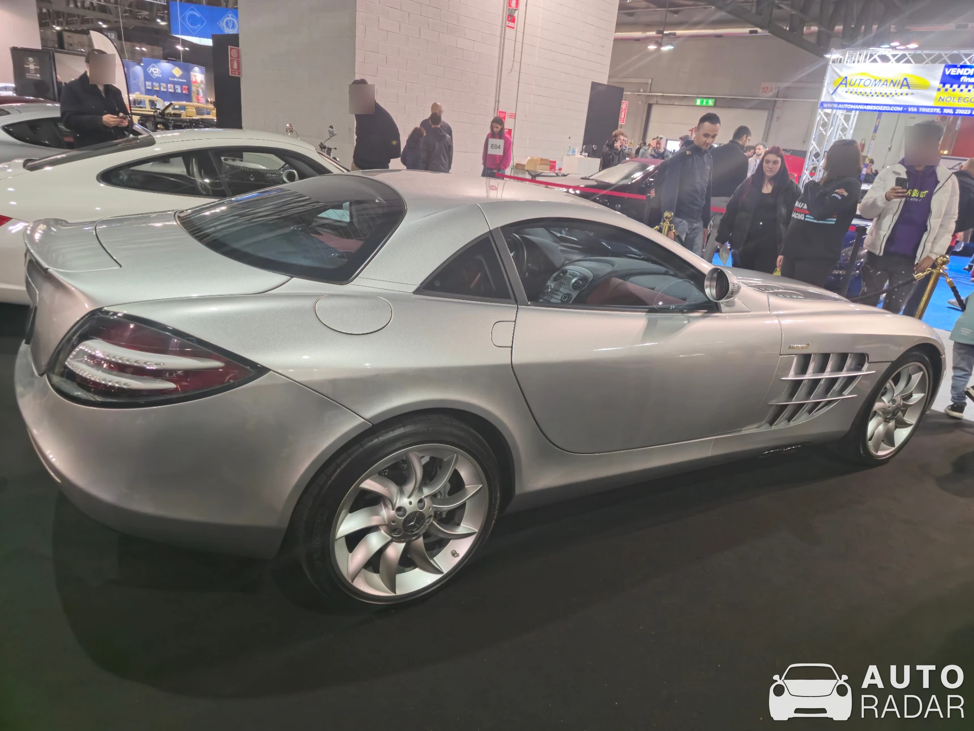 Mercedes-Benz SLR McLaren spotted in Rho, Italy