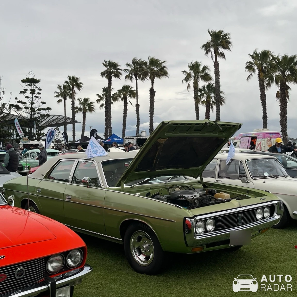 Chrysler Valiant spotted in Geelong