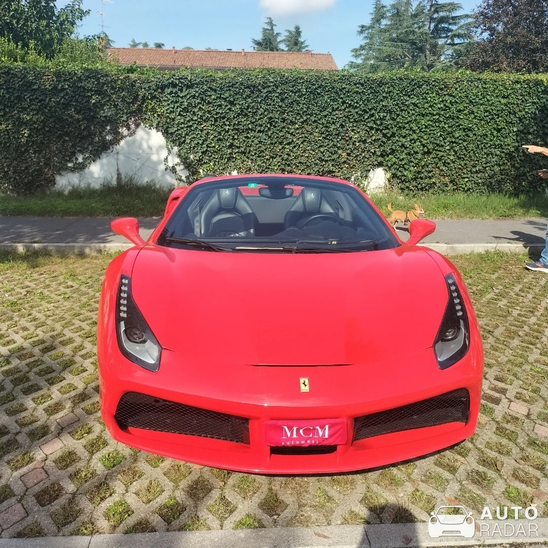 Ferrari 488 Spider spotted in Milano, Italy