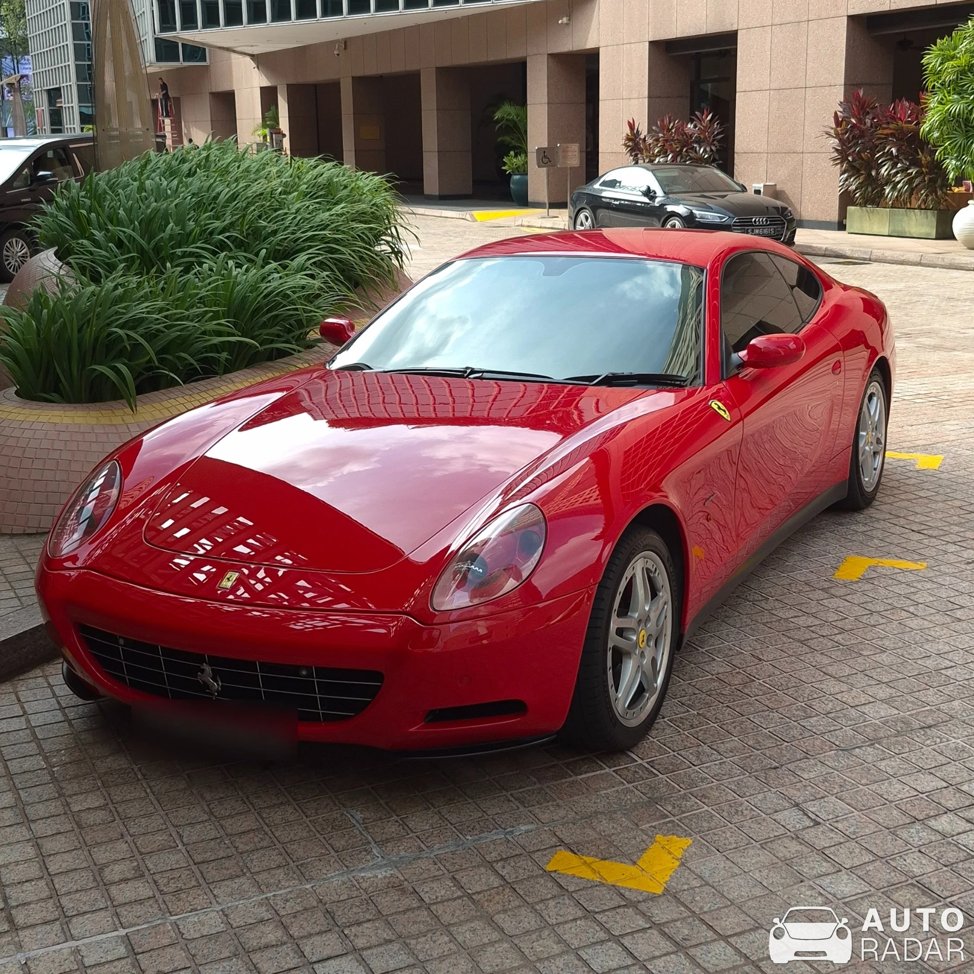 Ferrari 612 Scaglietti spotted in Singapore, Singapore