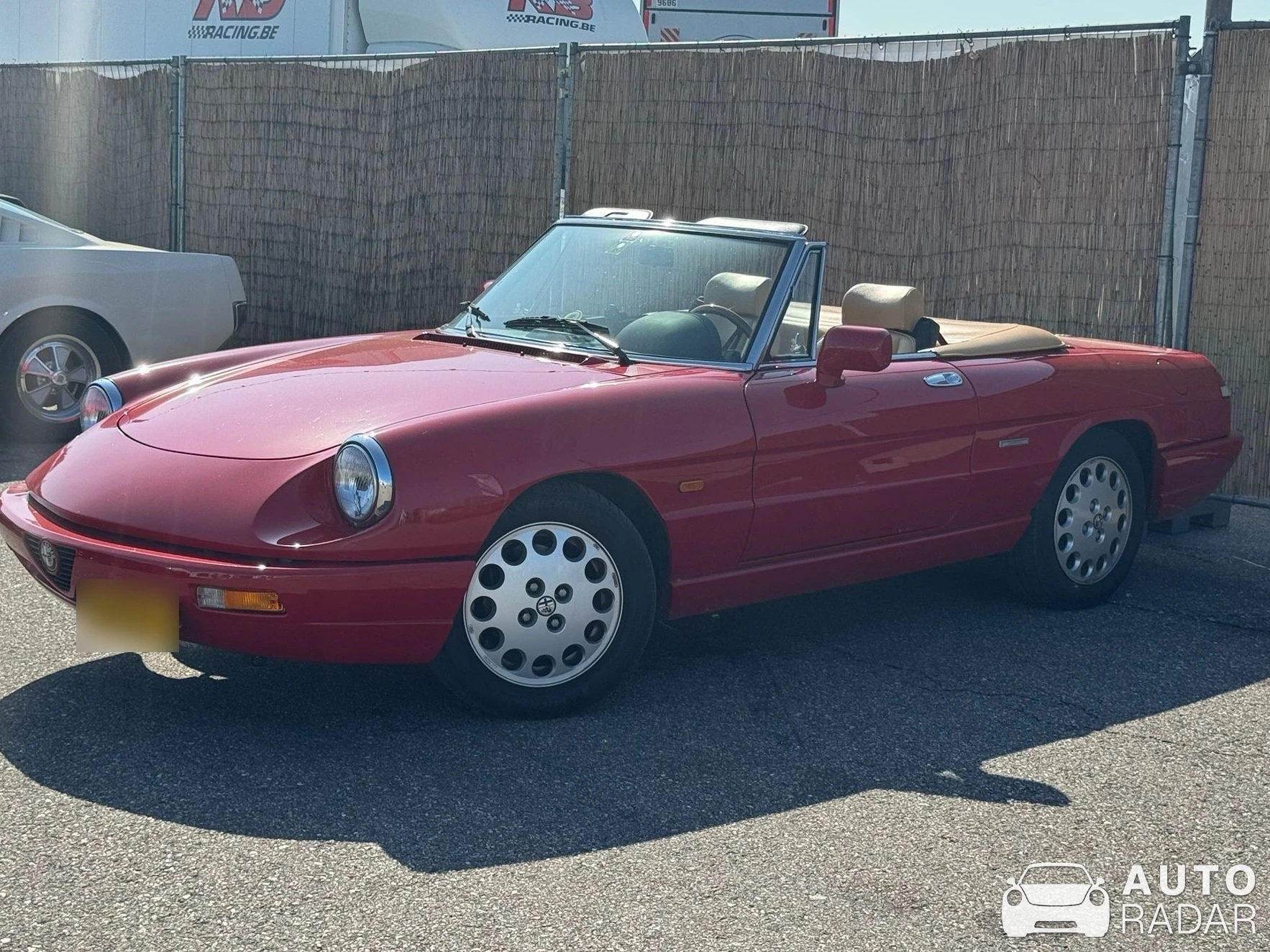 Alfa Romeo Spider Veloce spotted in Roelofarendsveen
