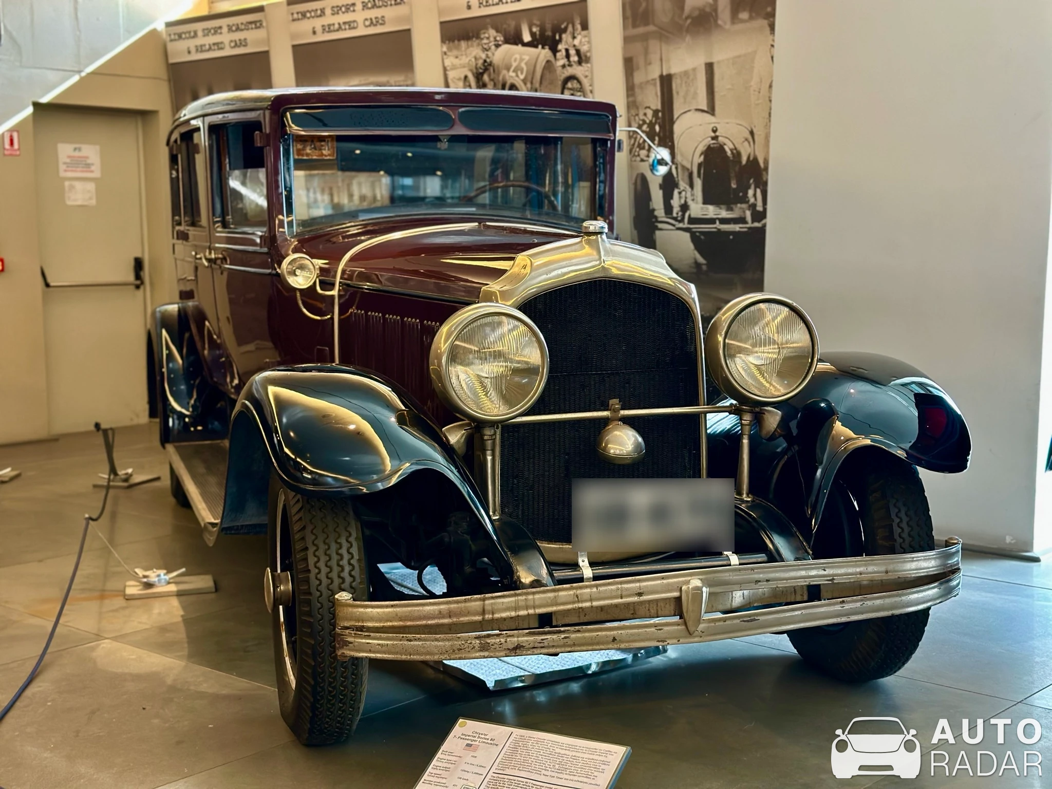 Chrysler Imperial Series 80 spotted in Athina
