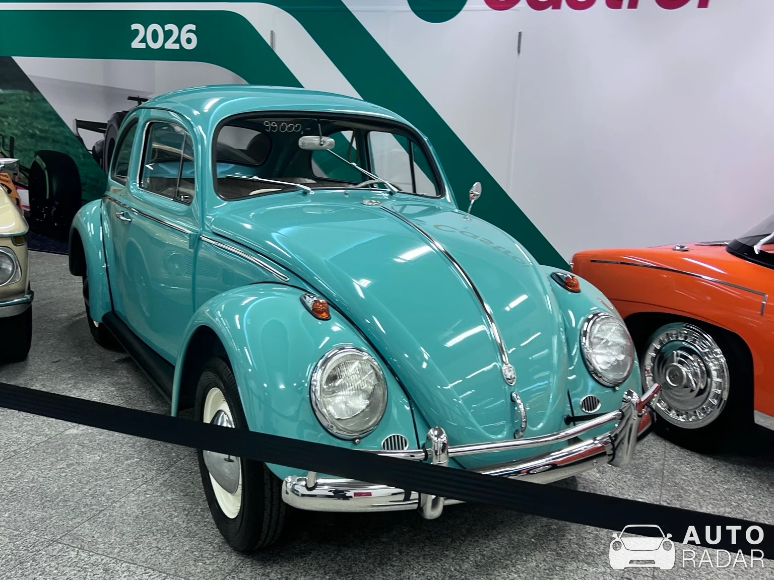 Volkswagen Beetle spotted in Warszawa, Poland