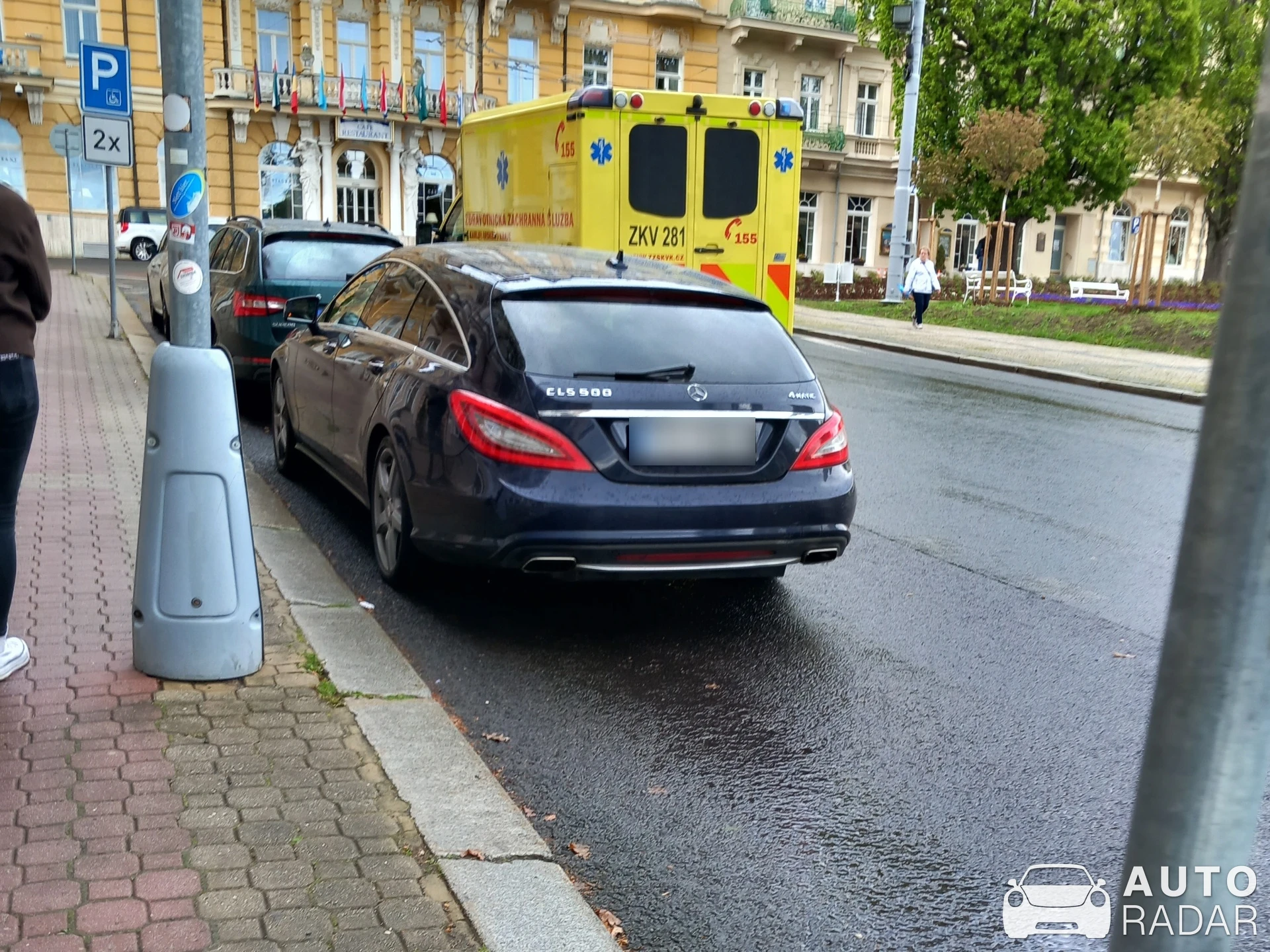 Mercedes-Benz CLS 63 AMG X218 Shooting Brake spotted in Tři Sekery