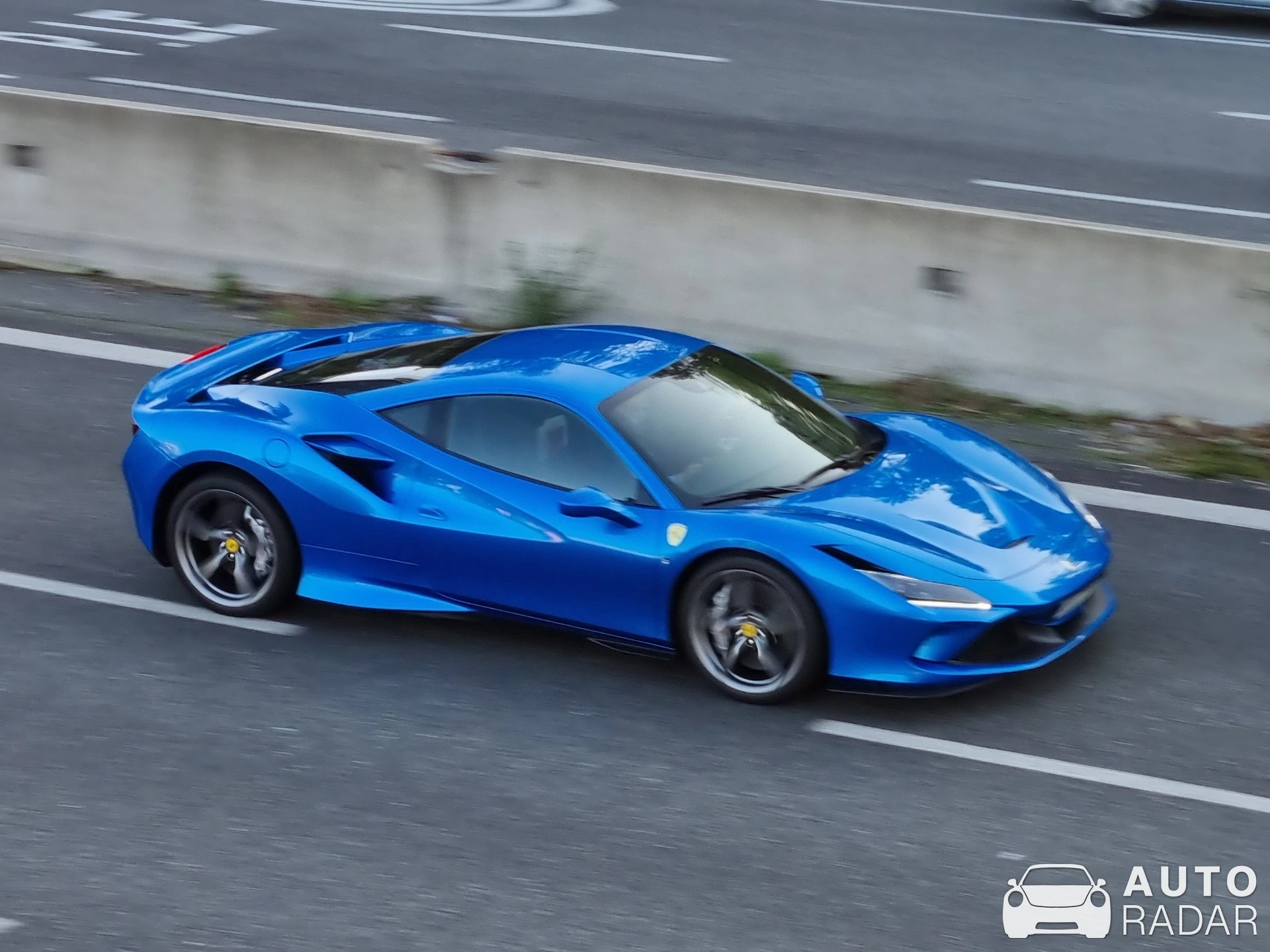 Ferrari F8 Tributo spotted in Milano, Italia