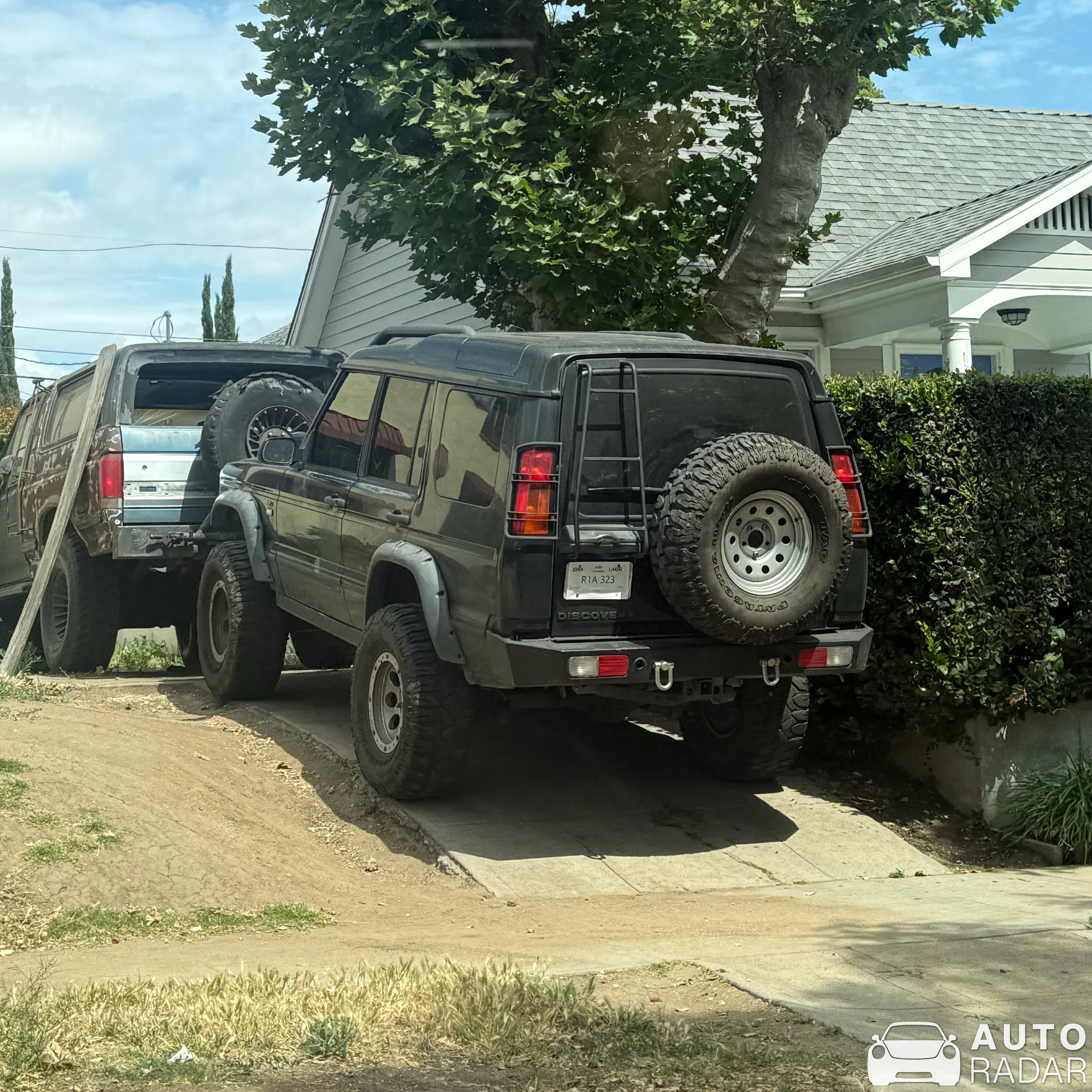 Land Rover Discovery spotted in Los Angeles