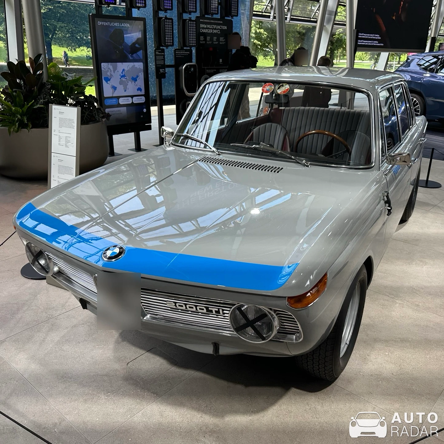 BMW 2000 TI spotted in München