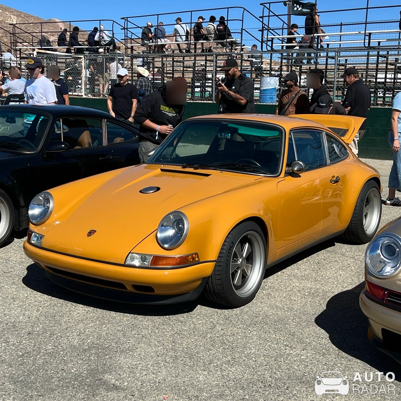 Singer 911 Classic Study spotted in Rosamond