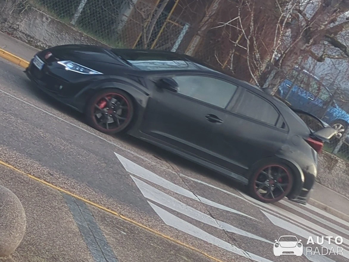 Honda Civic Type R FK2 spotted in Charvieu-Chavagneux