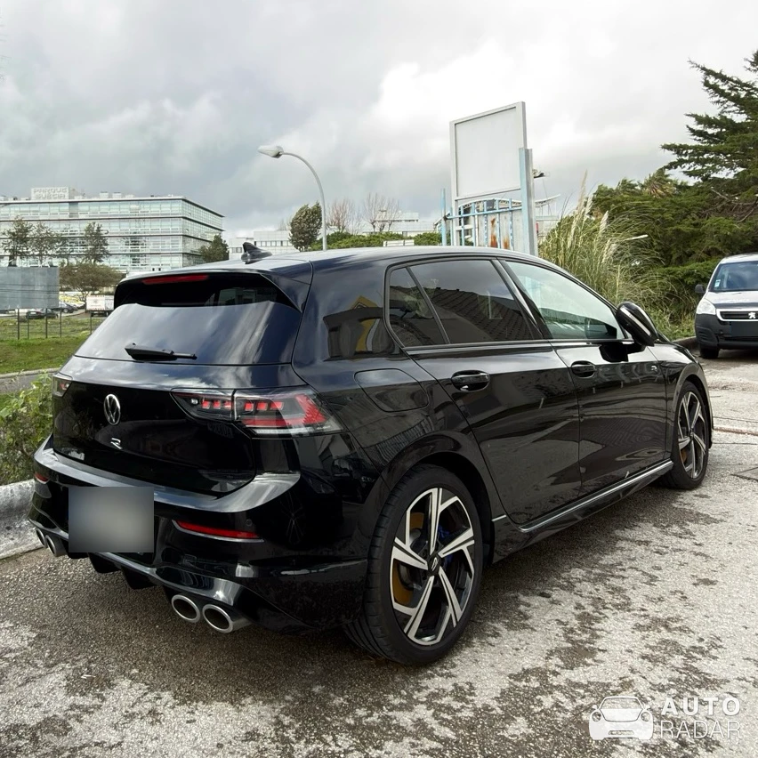 Volkswagen Golf 8 R spotted in Carnaxide, Portugal