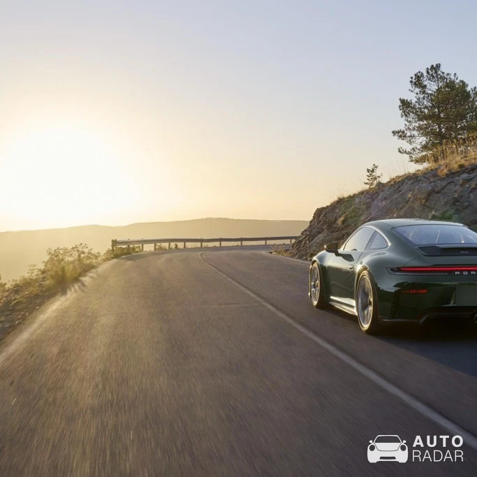 Porsche 991 GT3 Touring spotted in Antártica Chilena, Chile