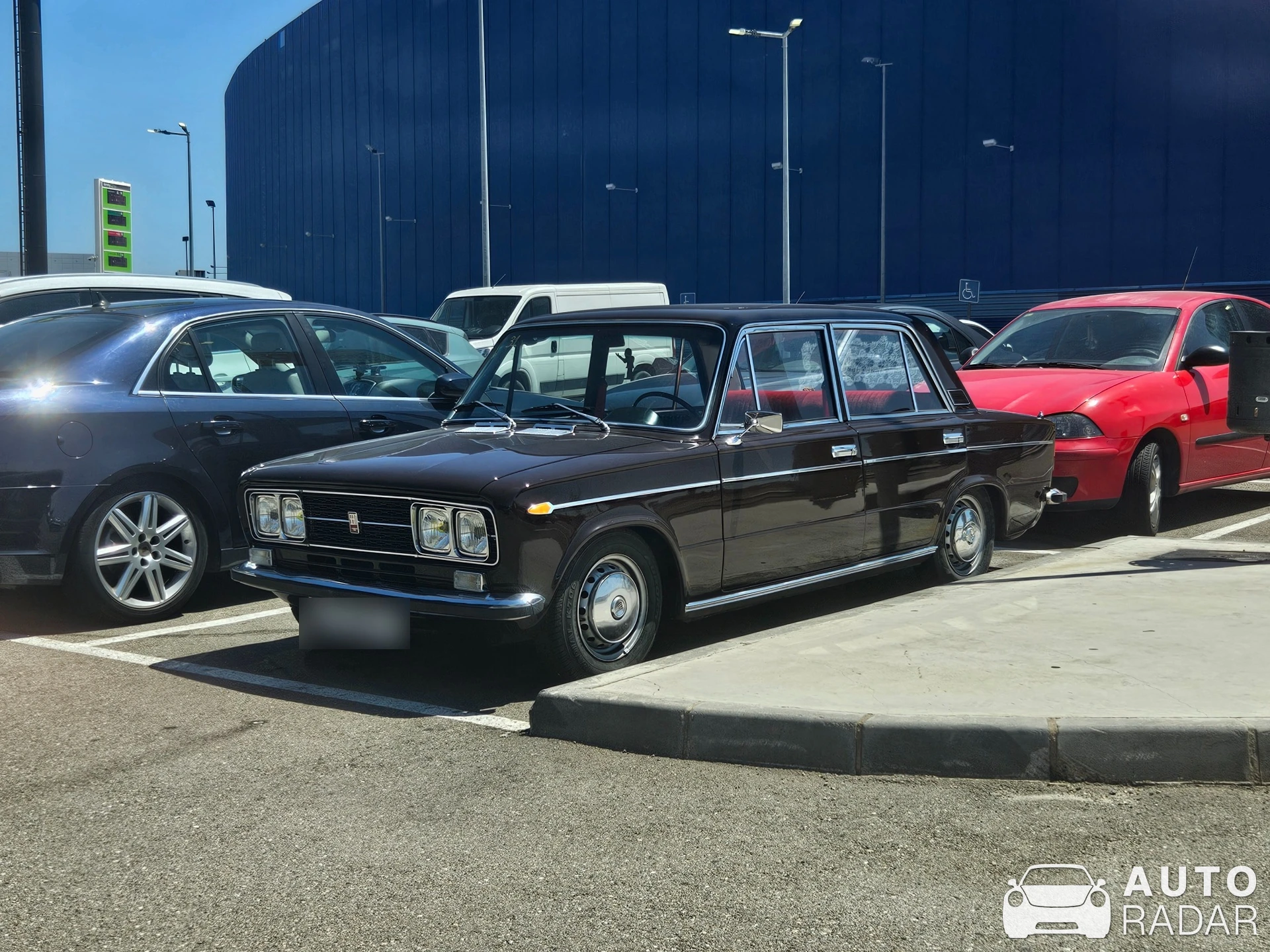 SEAT 1430 spotted in Zaragoza