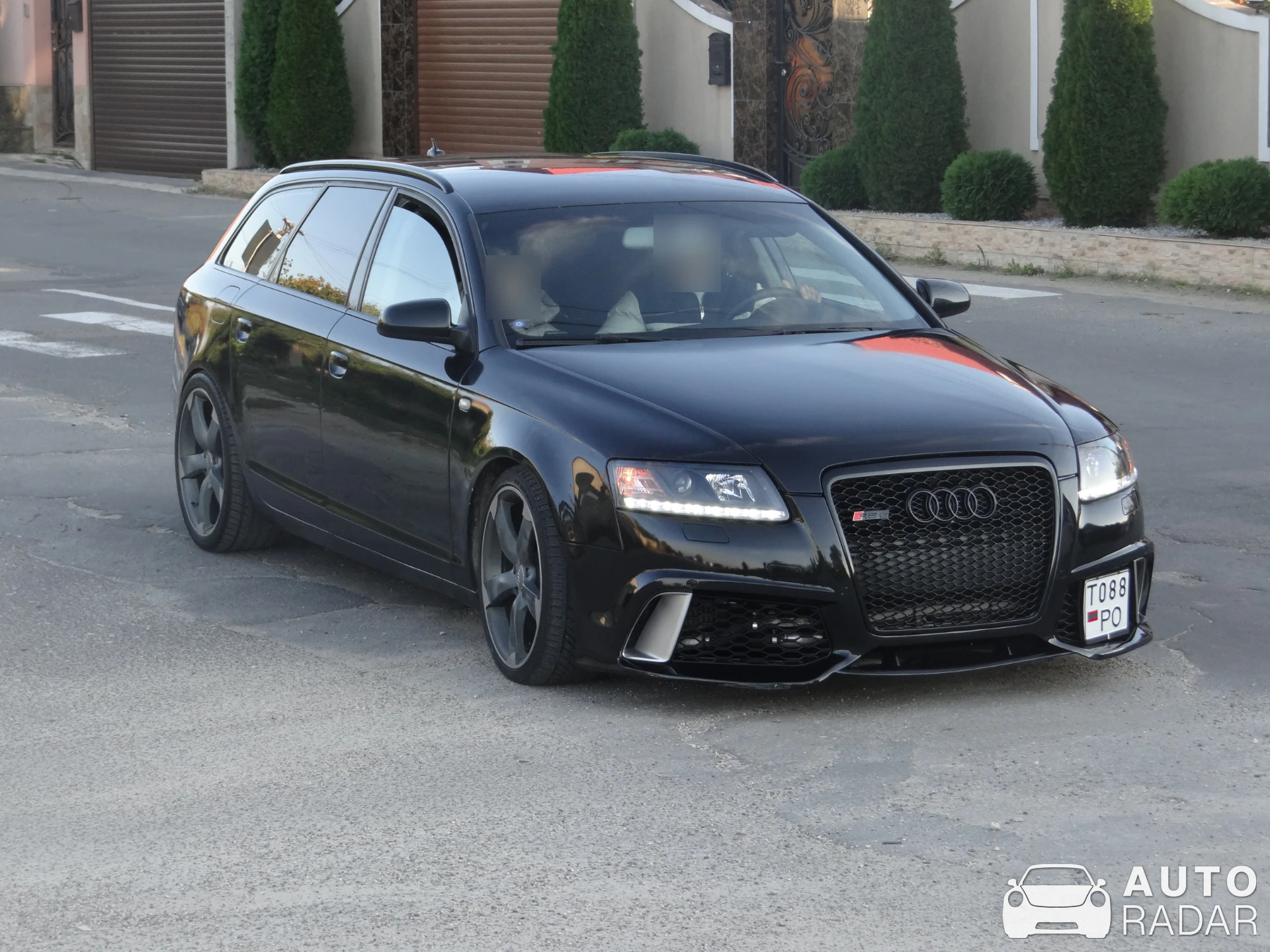 Audi RS6 Avant C6 spotted in Chișinău, Moldova