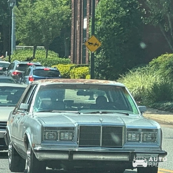 Chrysler Fifth Avenue spotted in Easton