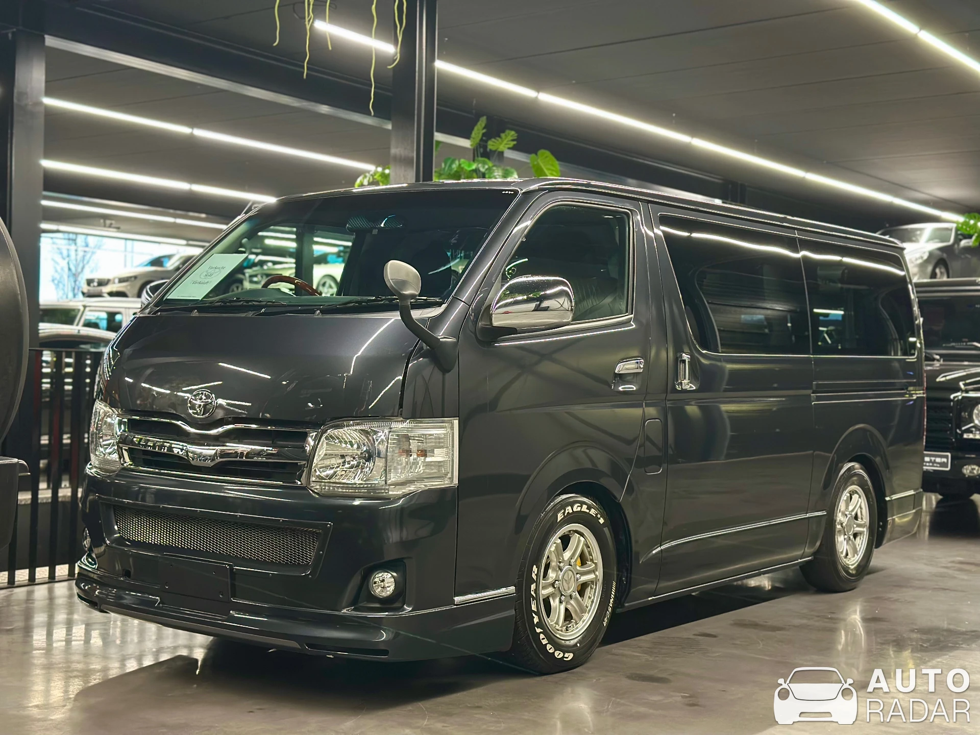 Toyota Hiace spotted in Oud Gastel