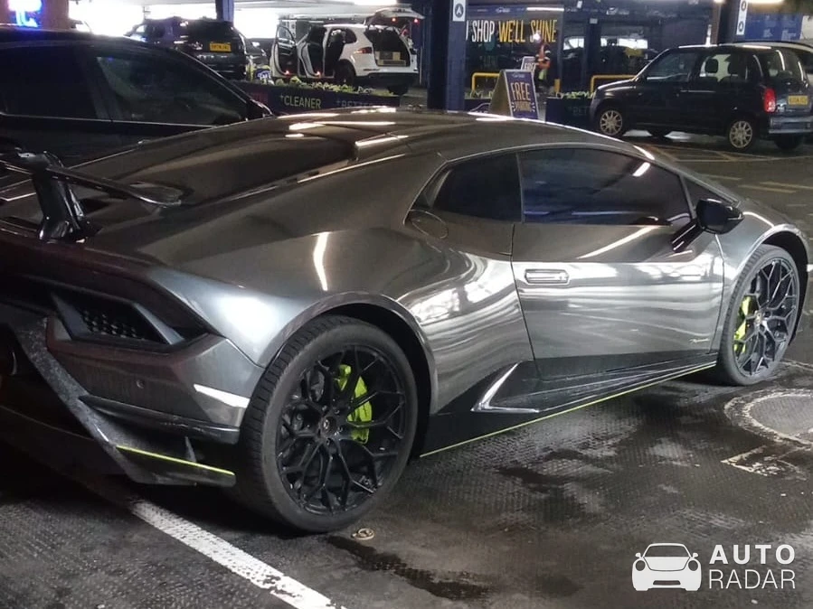 Lamborghini Huracán LP640-4 Performante spotted in Derby, United Kingdom