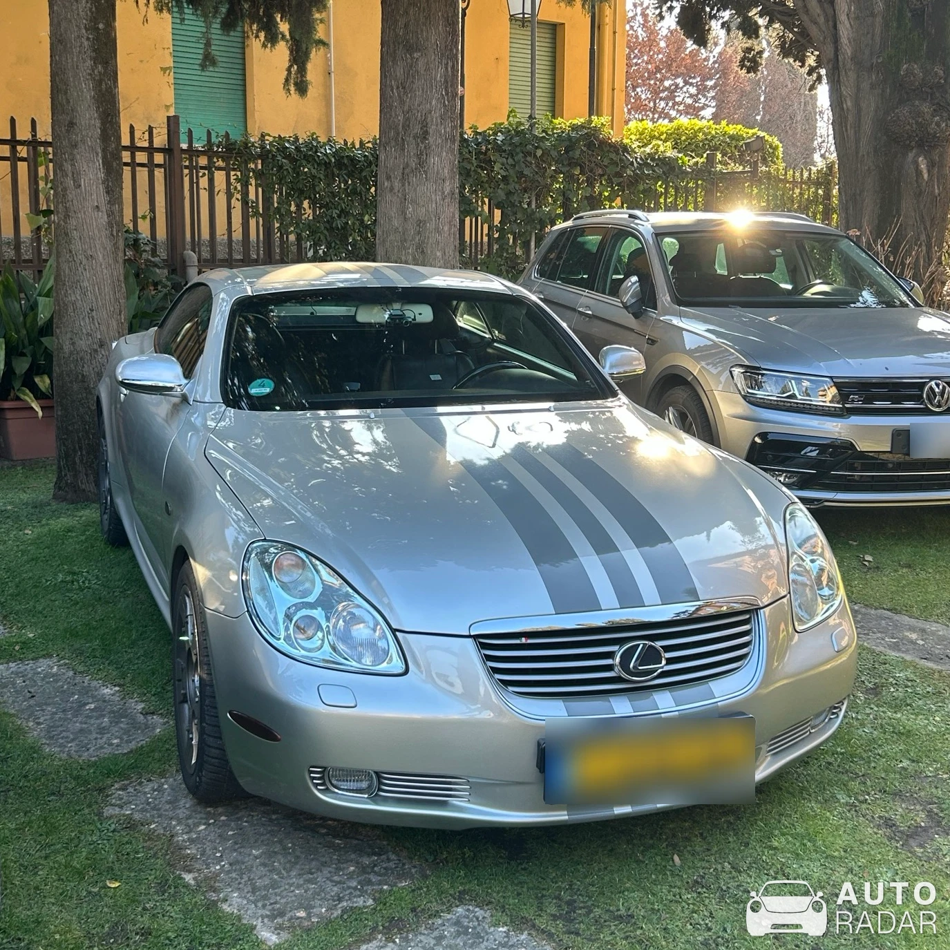 Lexus SC 430 spotted in Garda
