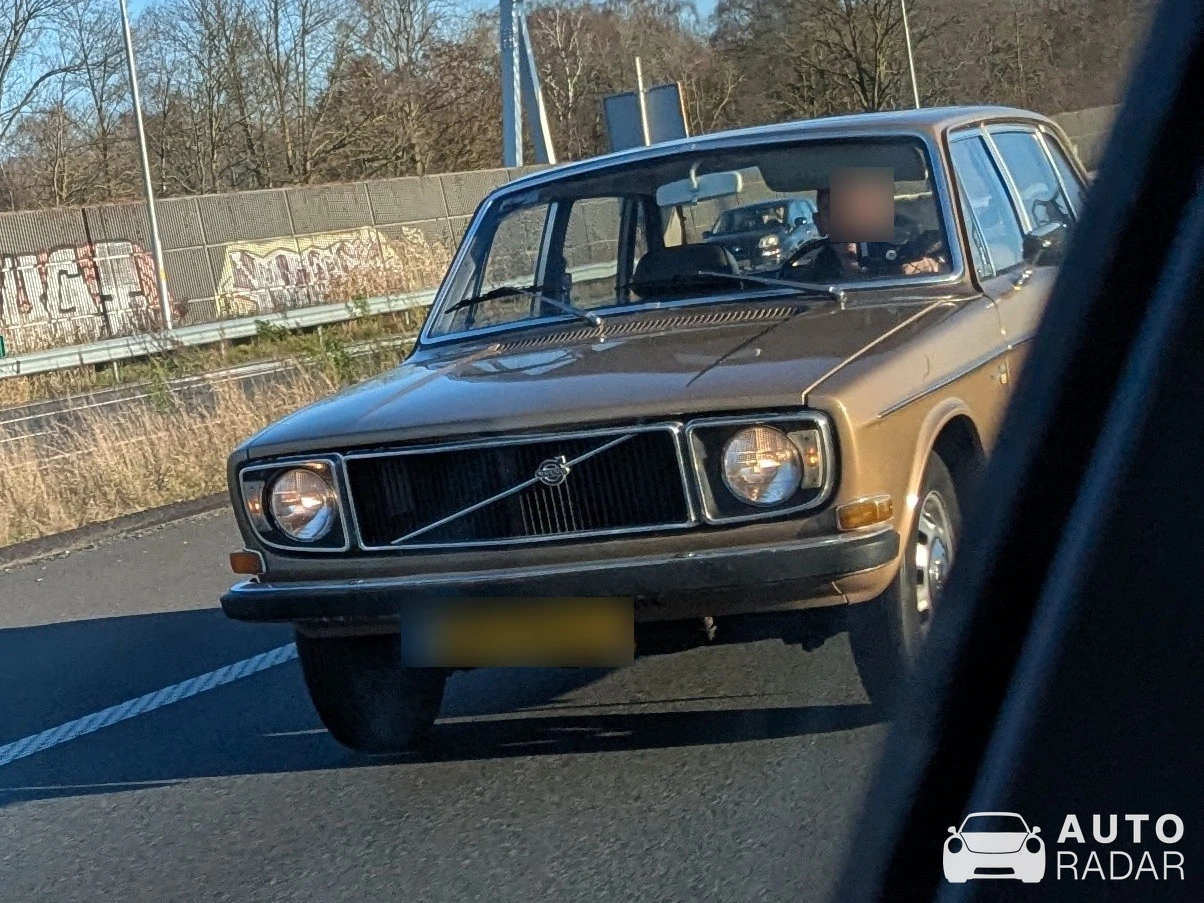 Volvo 164 spotted in Klarenbeek, Netherlands