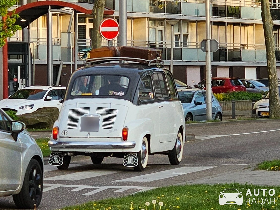 Fiat 600 Multipla spotted in Kerkrade