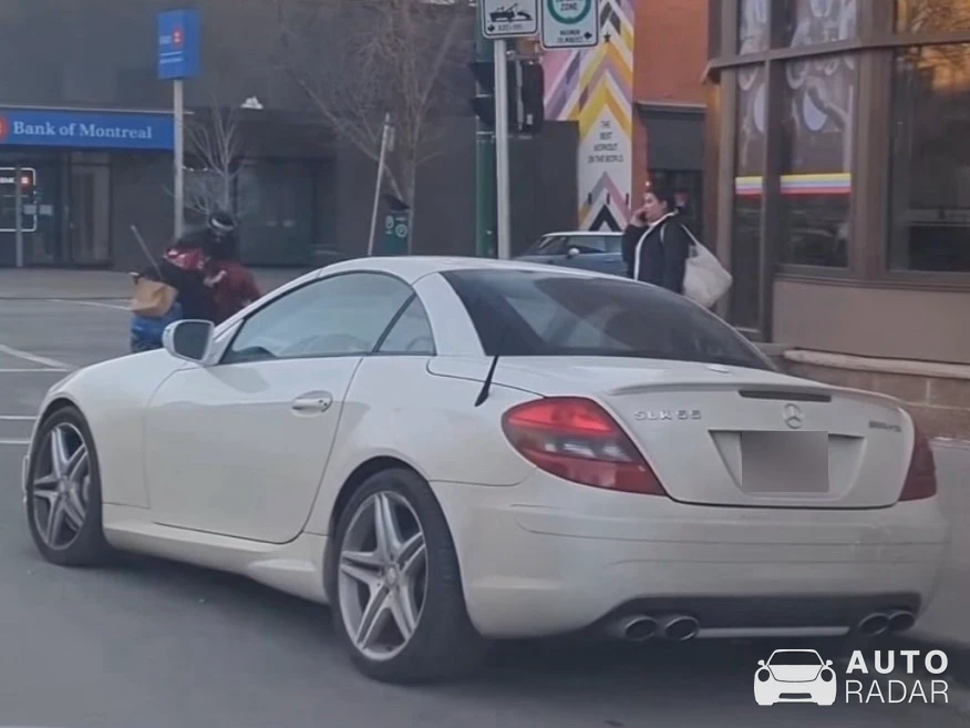 Mercedes-Benz SLK 55 AMG R171 spotted in Calgary, Canada