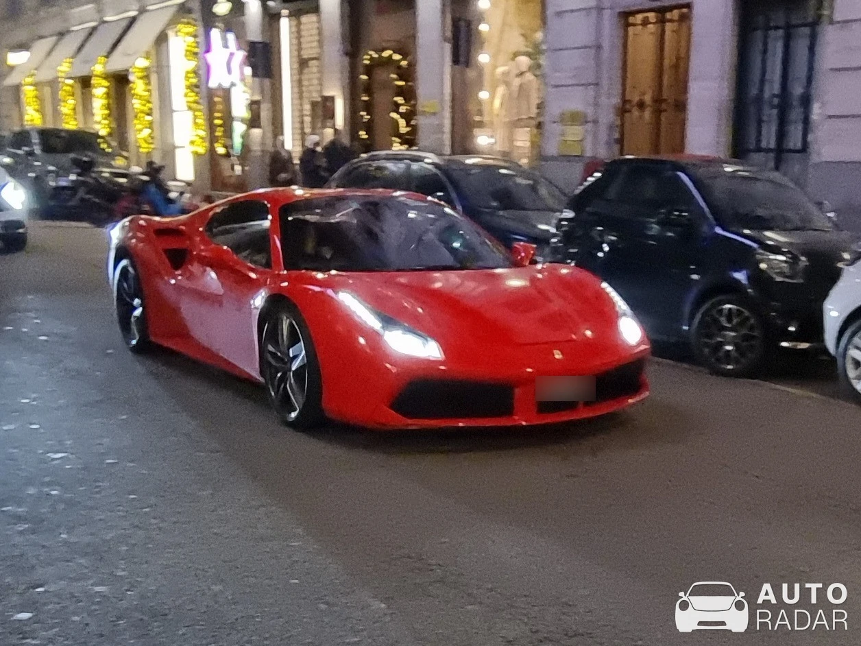 Ferrari 488 Spider spotted in Milano, Italia