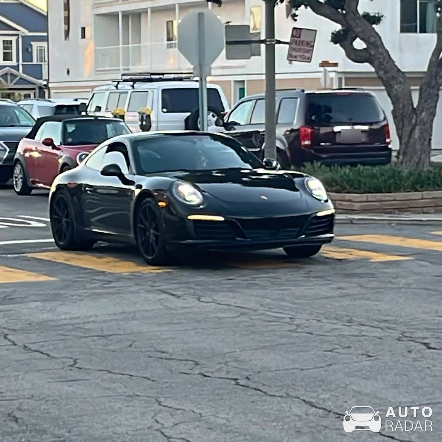 Porsche 991 Carrera MkII spotted in Hermosa Beach, United States