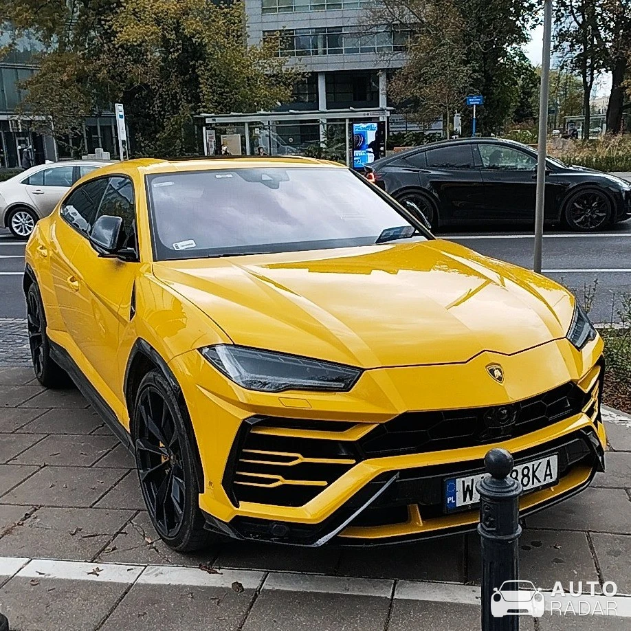 Lamborghini Urus spotted in Warszawa, Poland