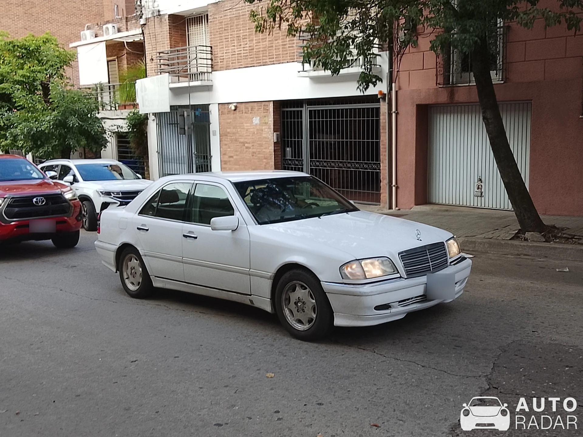 Mercedes-Benz C-Klasse W202 spotted in Salto