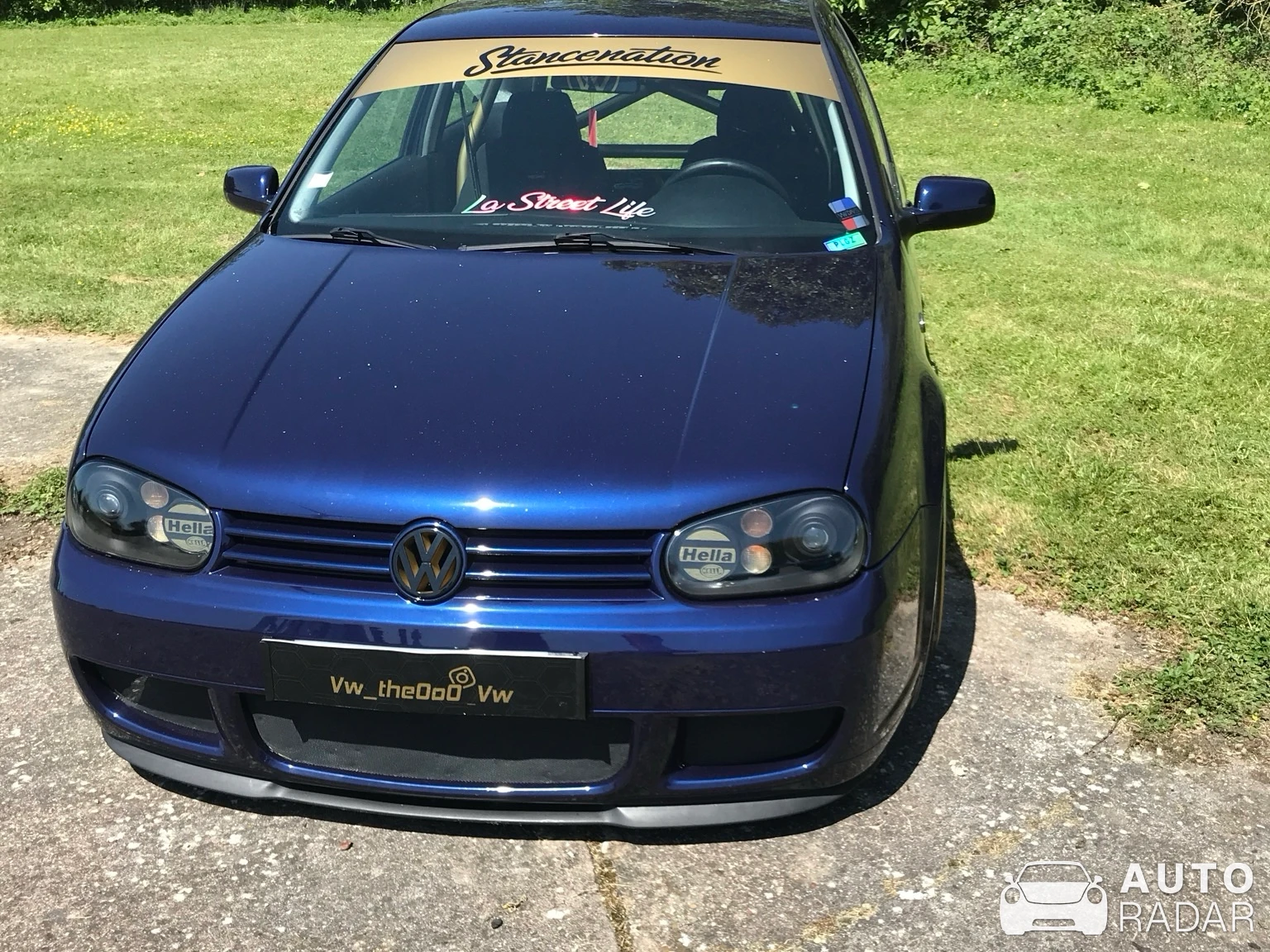 Volkswagen Golf R32 spotted in Le Mans, France