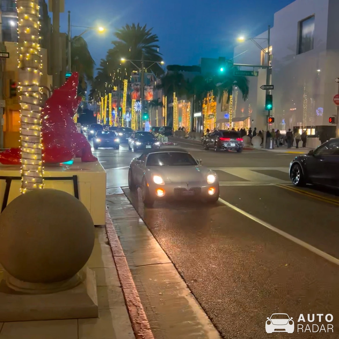 Pontiac Solstice spotted in Beverly Hills, United States