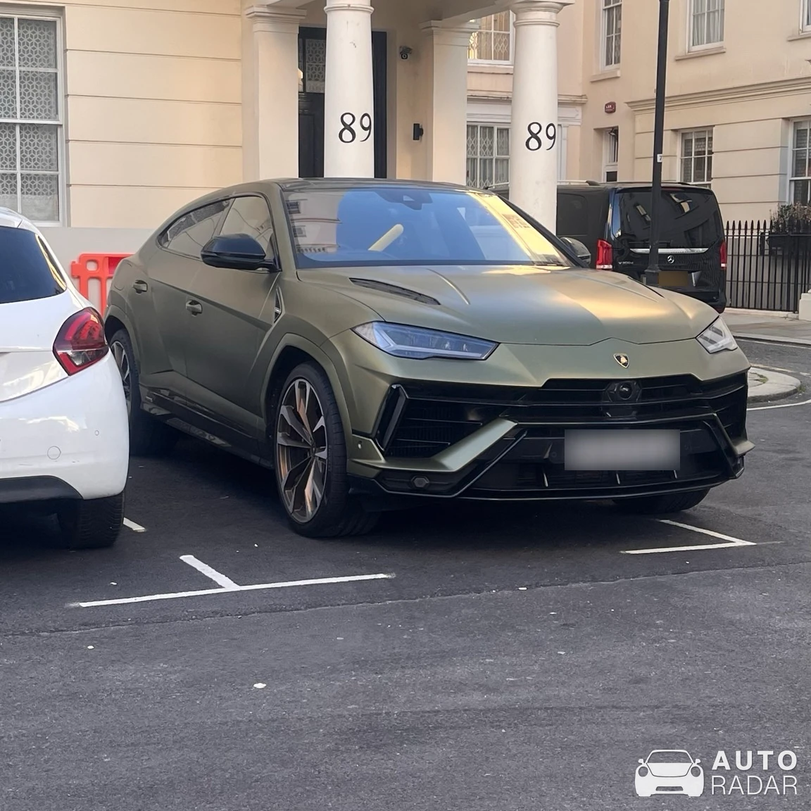 Lamborghini Urus S spotted in Greater London, United Kingdom