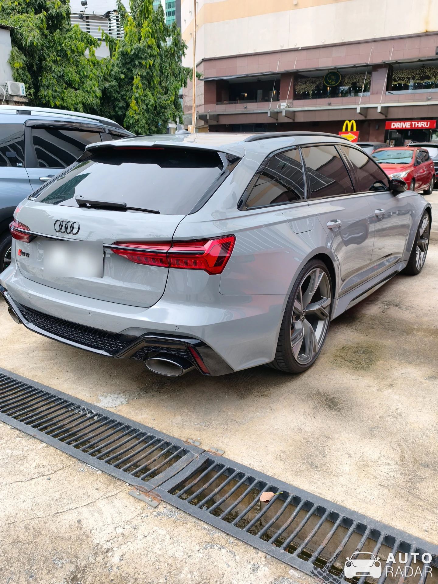 Audi RS6 Avant C8 spotted in Jakarta, Indonesia
