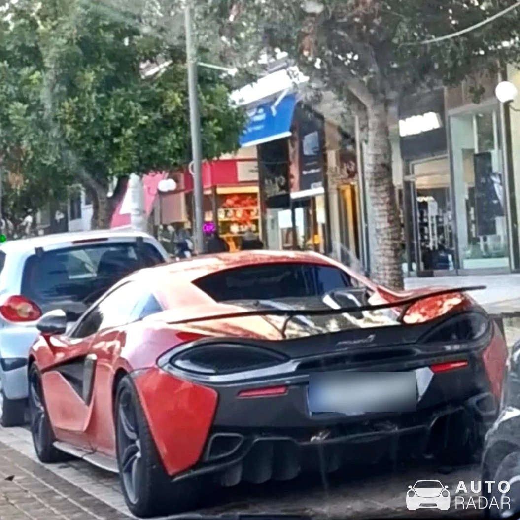 McLaren 570S spotted in Glyfada, Greece