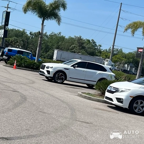 Bentley Bentayga S spotted in Bradenton