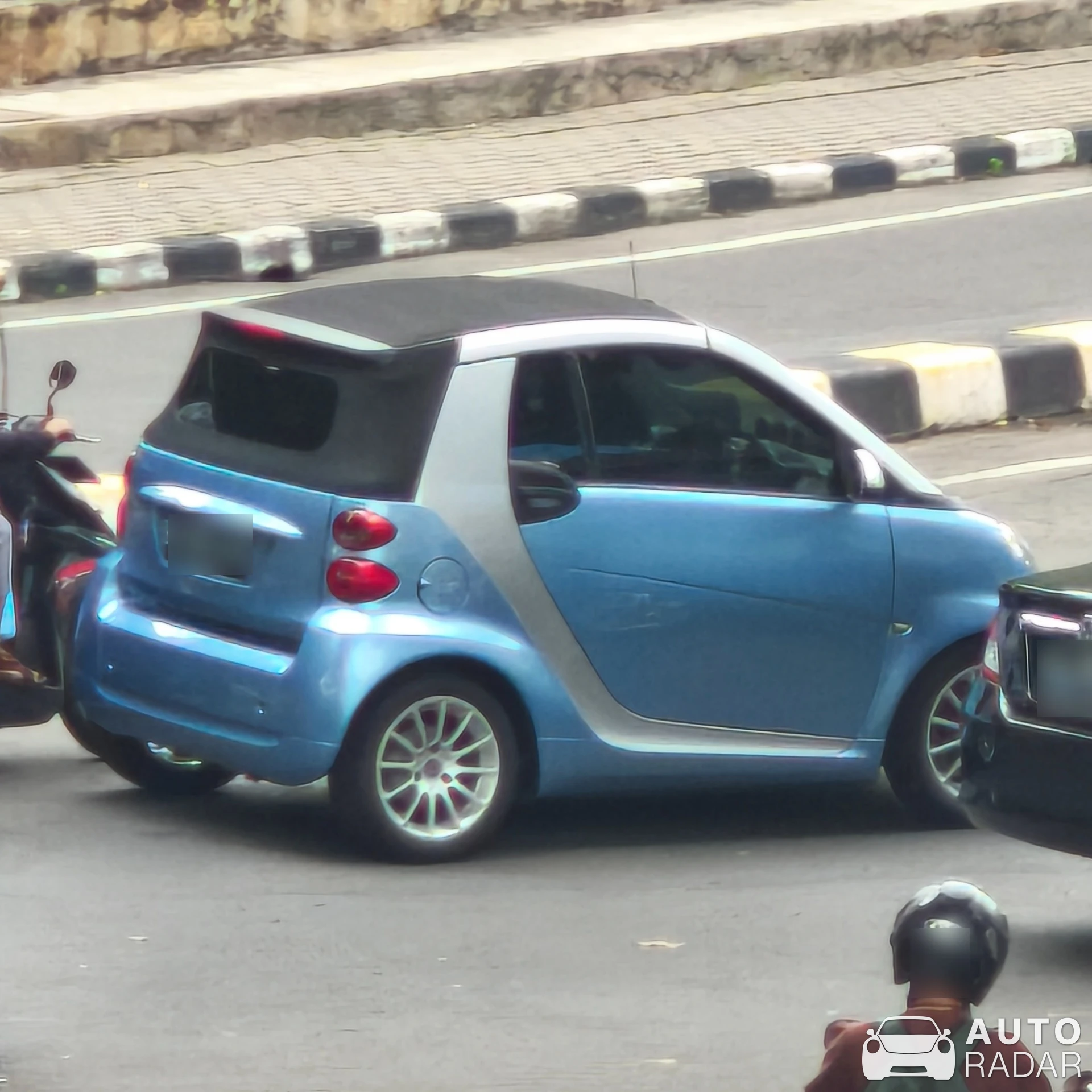 Smart Fortwo Cabrio spotted in Jakarta