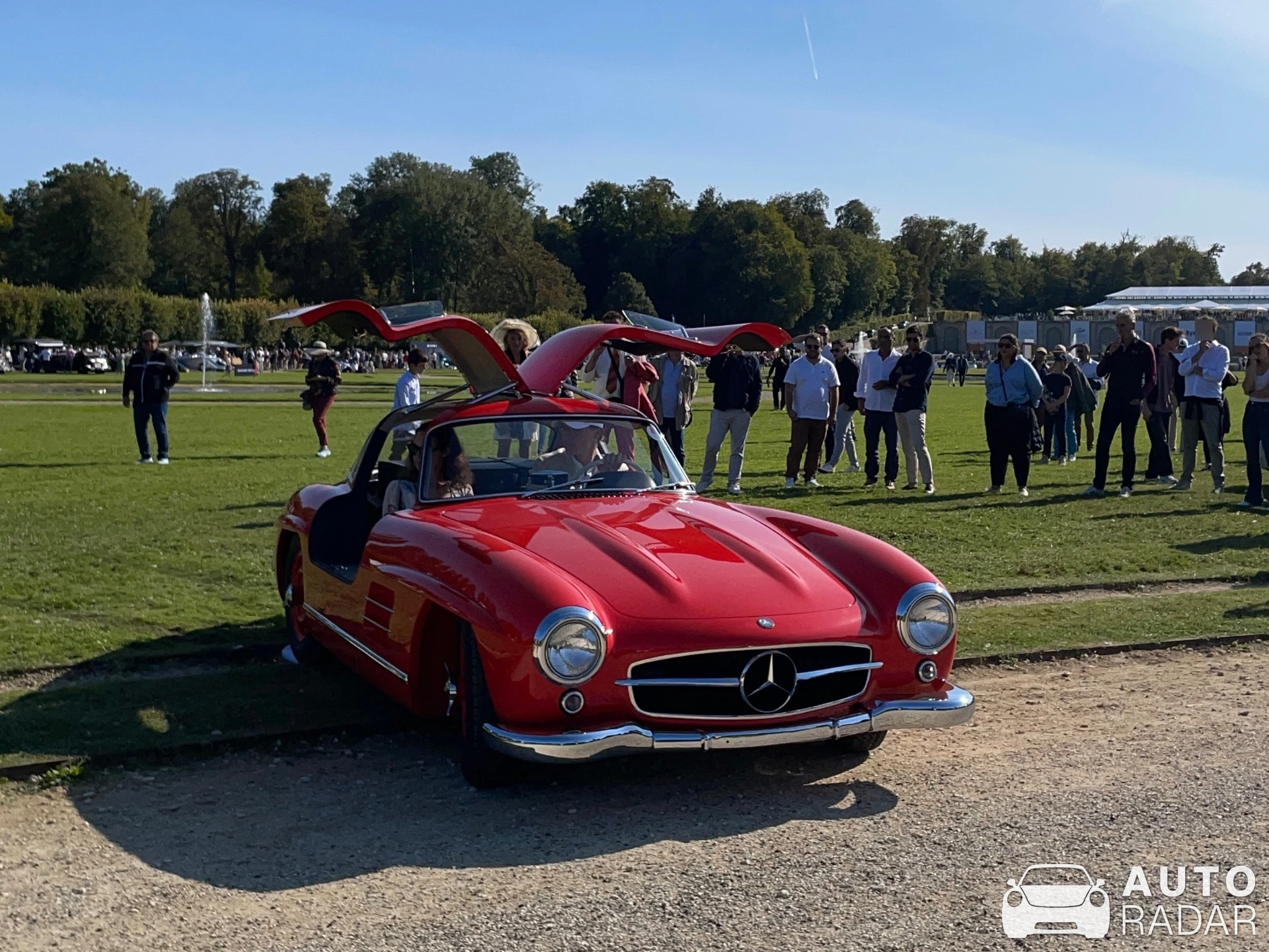 Mercedes-Benz 300SL Gullwing spotted in Chantilly, France
