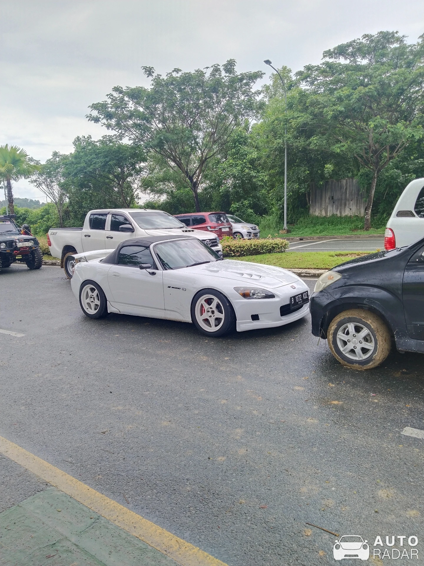 Honda S2000 spotted in Balikpapan City, Indonesia