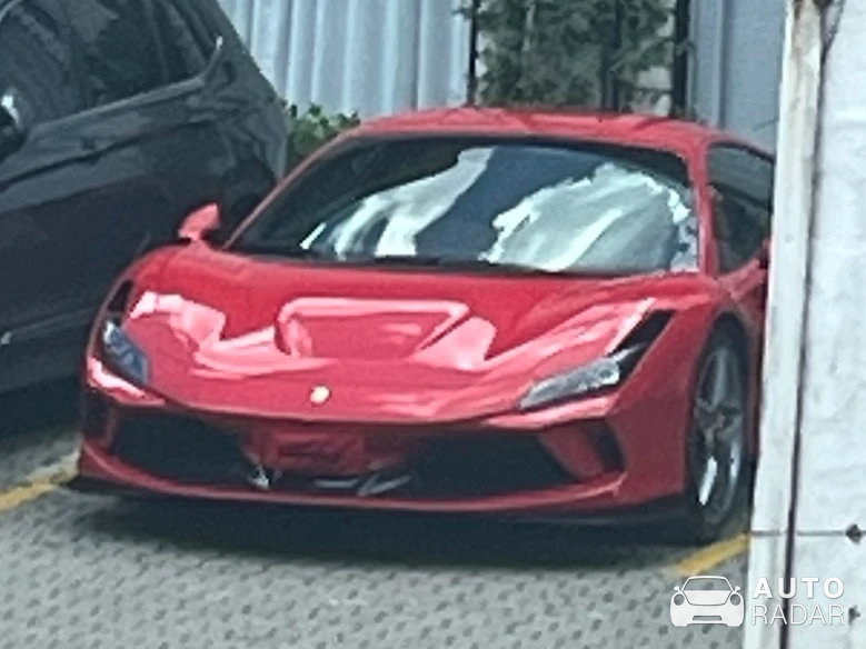 Ferrari F8 Tributo spotted in São Paulo, Brasil