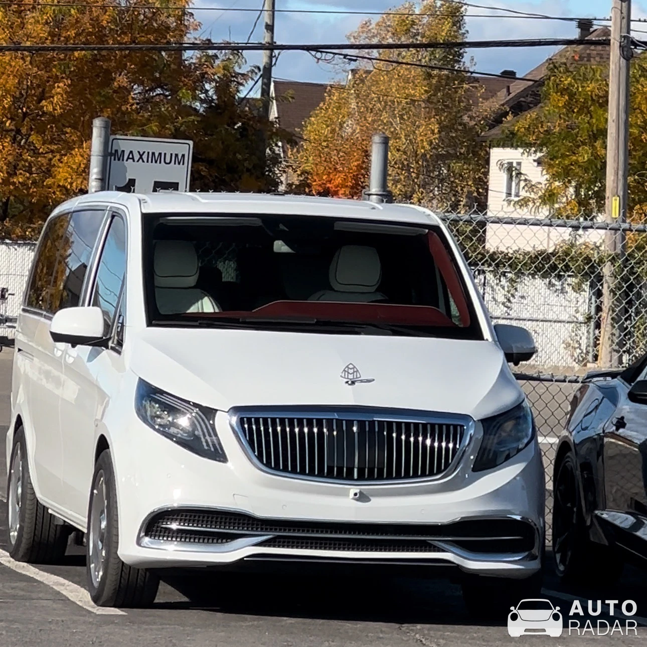Mercedes-Maybach Vito spotted in Saint-Eustache, Canada