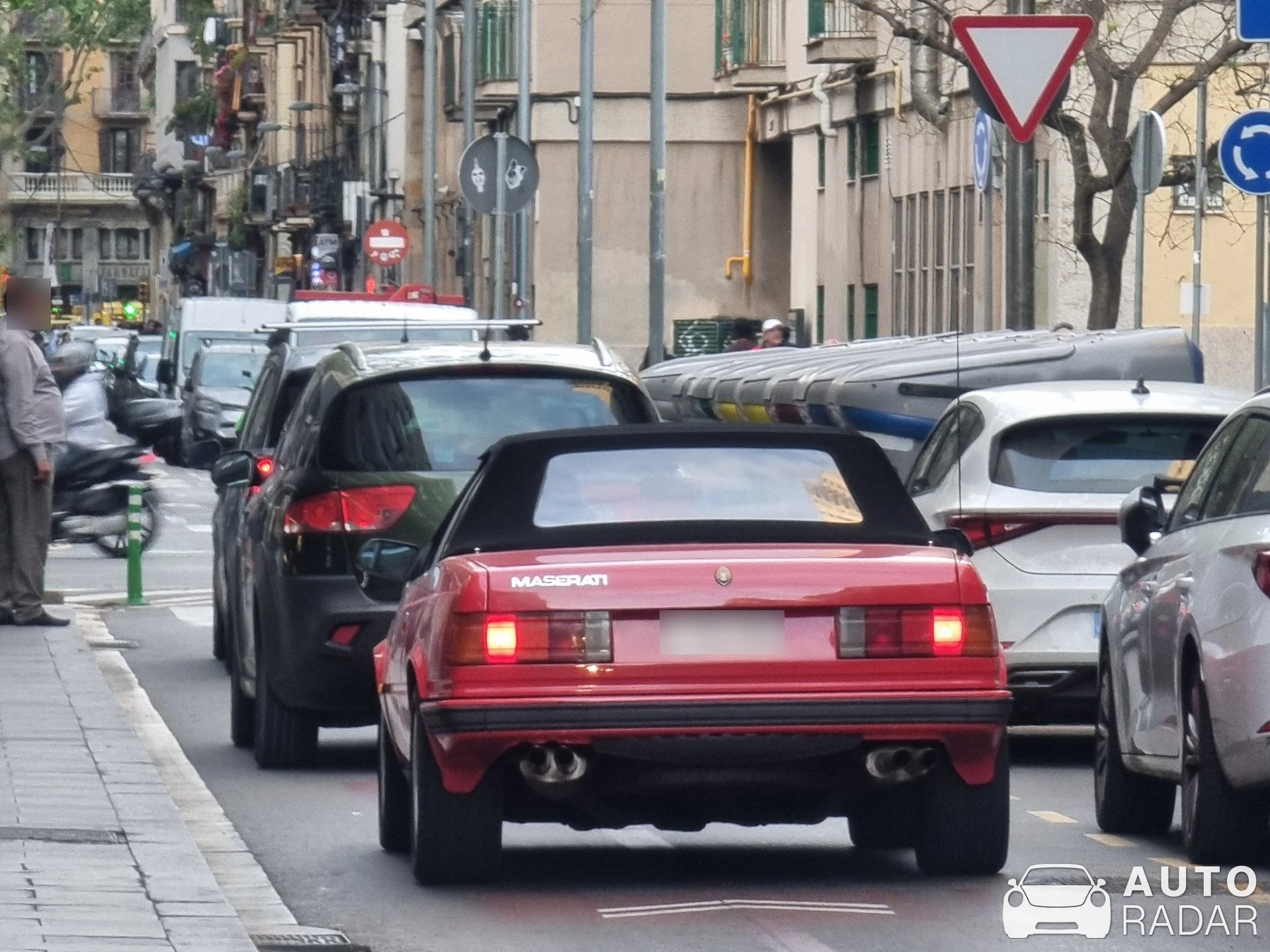 Maserati BiTurbo Spyder spotted in Barcelona