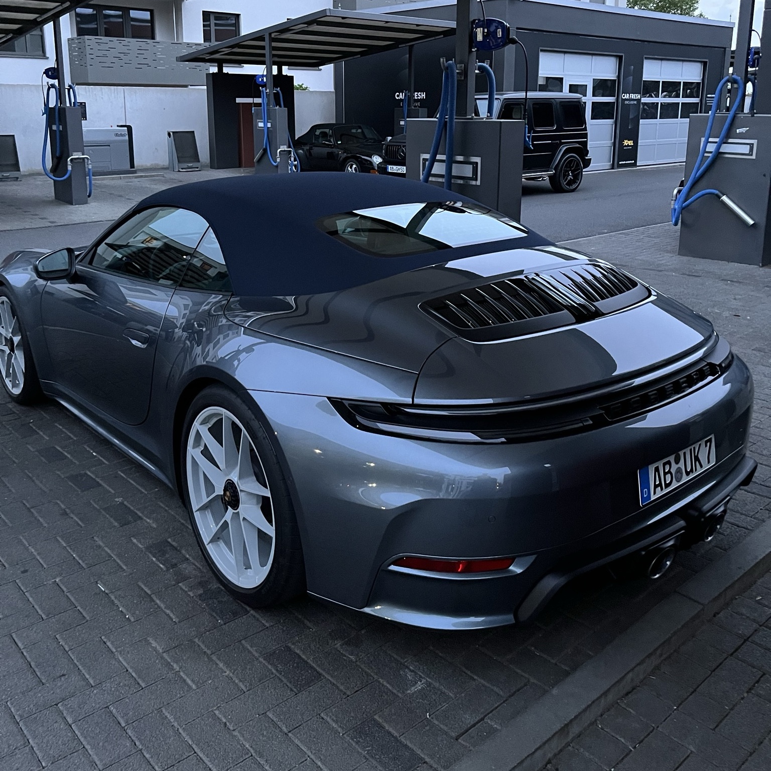 Porsche 992 Carrera 4 GTS Cabriolet MkII