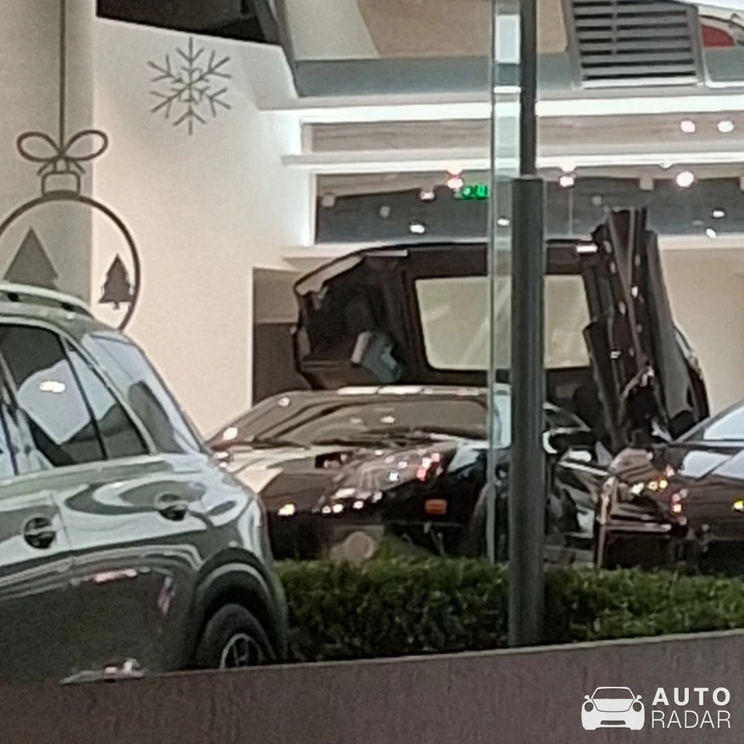 Ford GT spotted in Glyfada, Greece