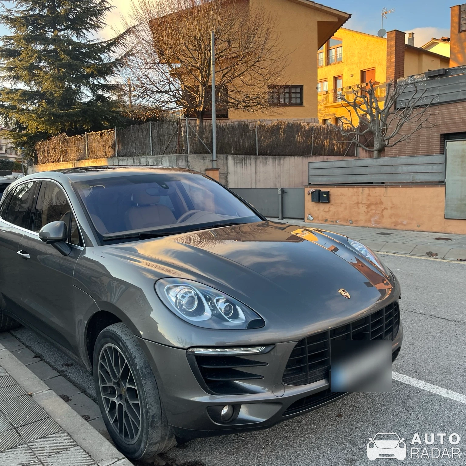 Porsche Macan spotted in Barcelona, España