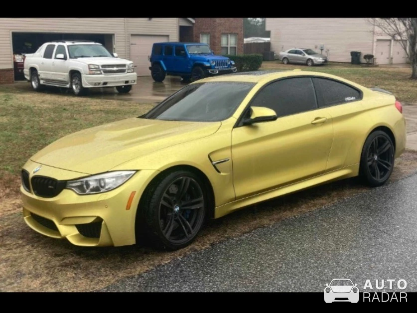 BMW M4 F82 Coupé Competition spotted in Fort Mitchell, United States