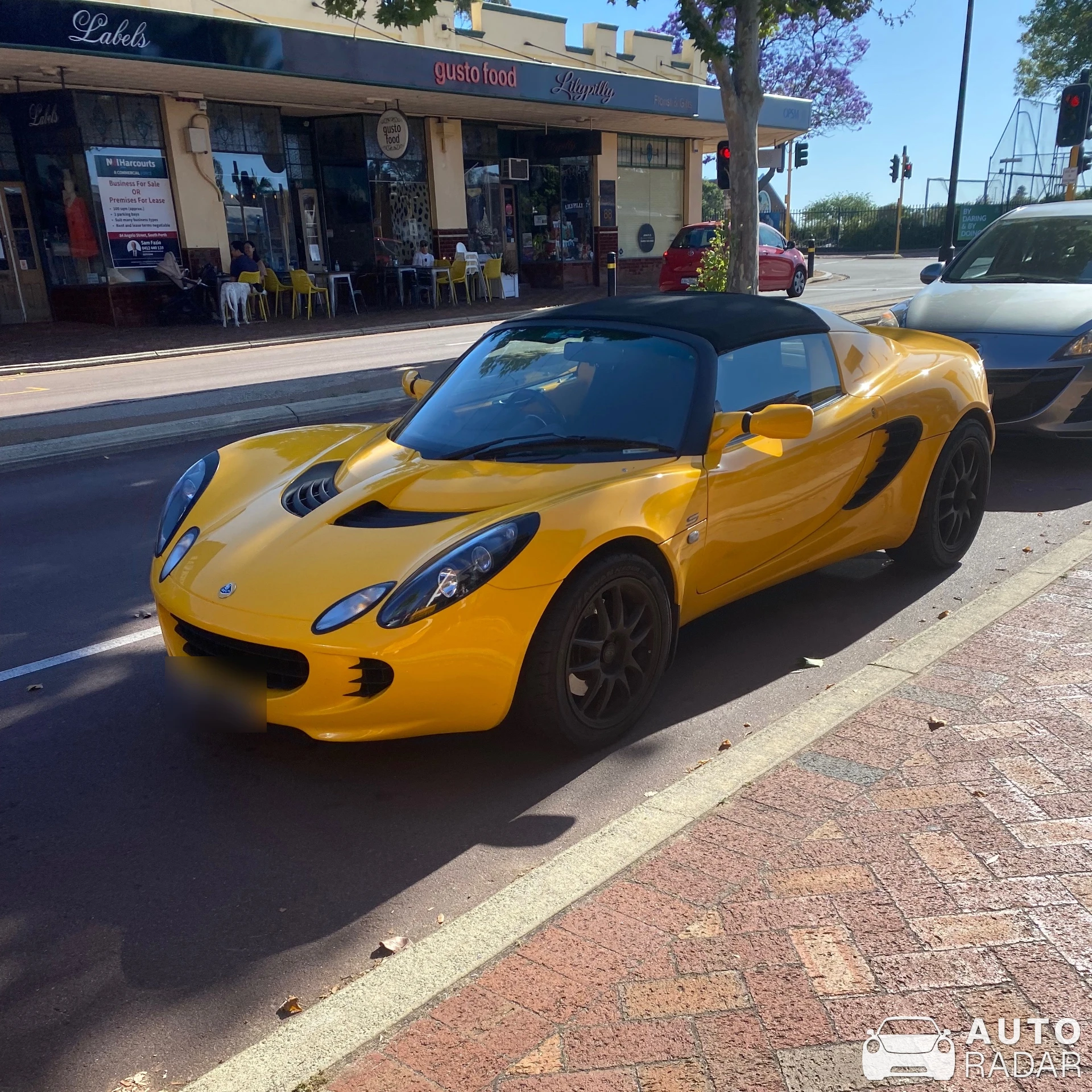 Lotus Elise S1 spotted in South Perth, Australia