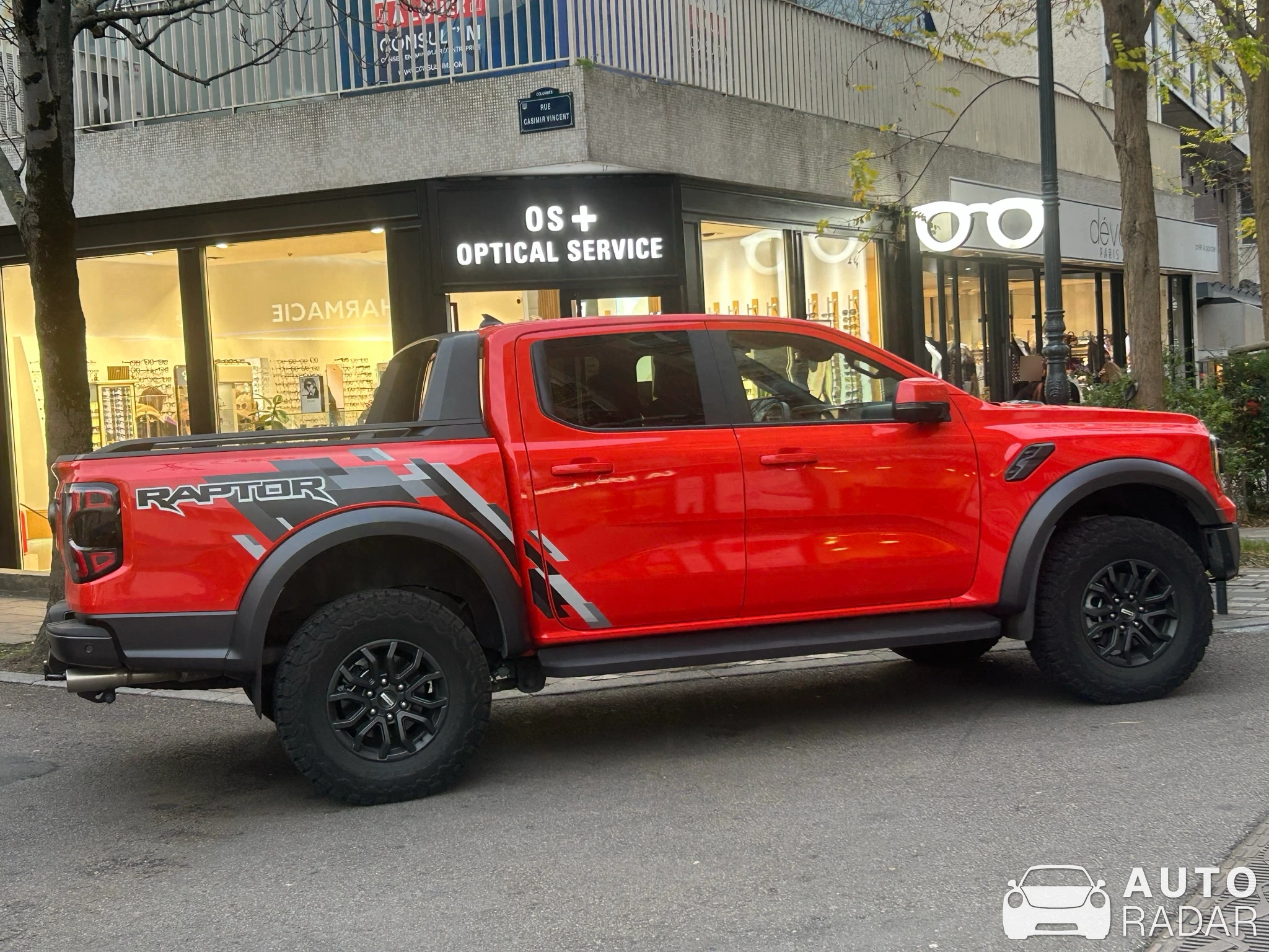 Ford Ranger Raptor spotted in Colombes, France