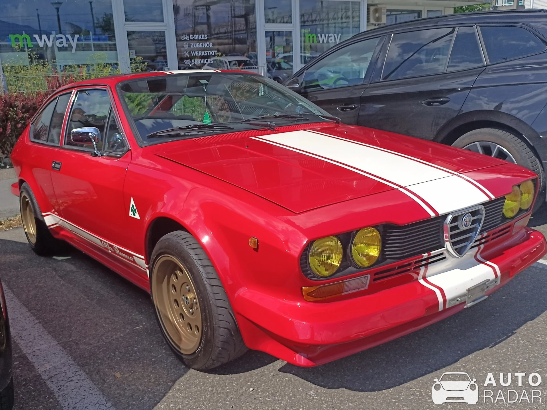 Alfa Romeo GTV6 spotted in Rapperswil, Switzerland
