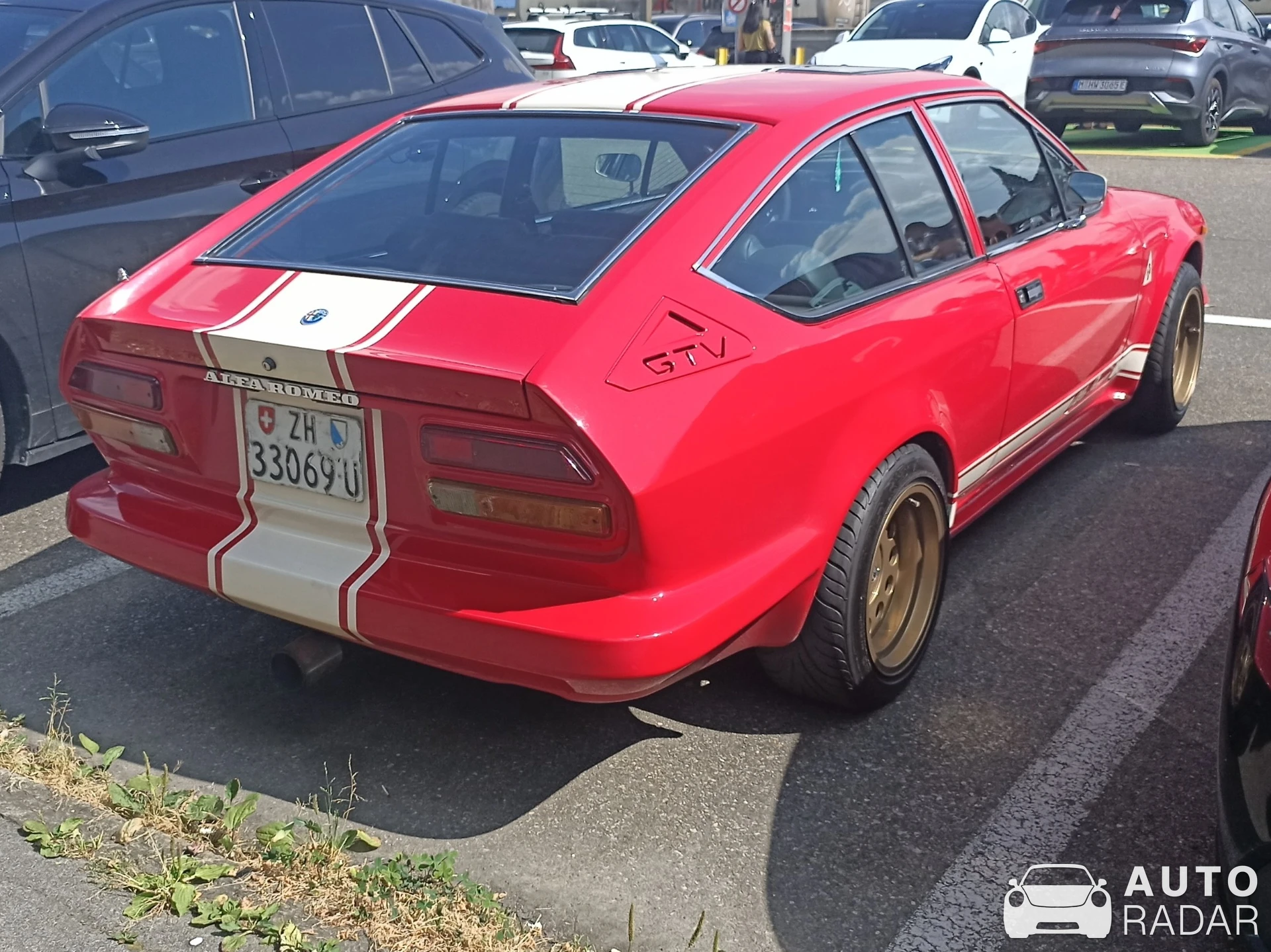Alfa Romeo GTV6 spotted in Rapperswil