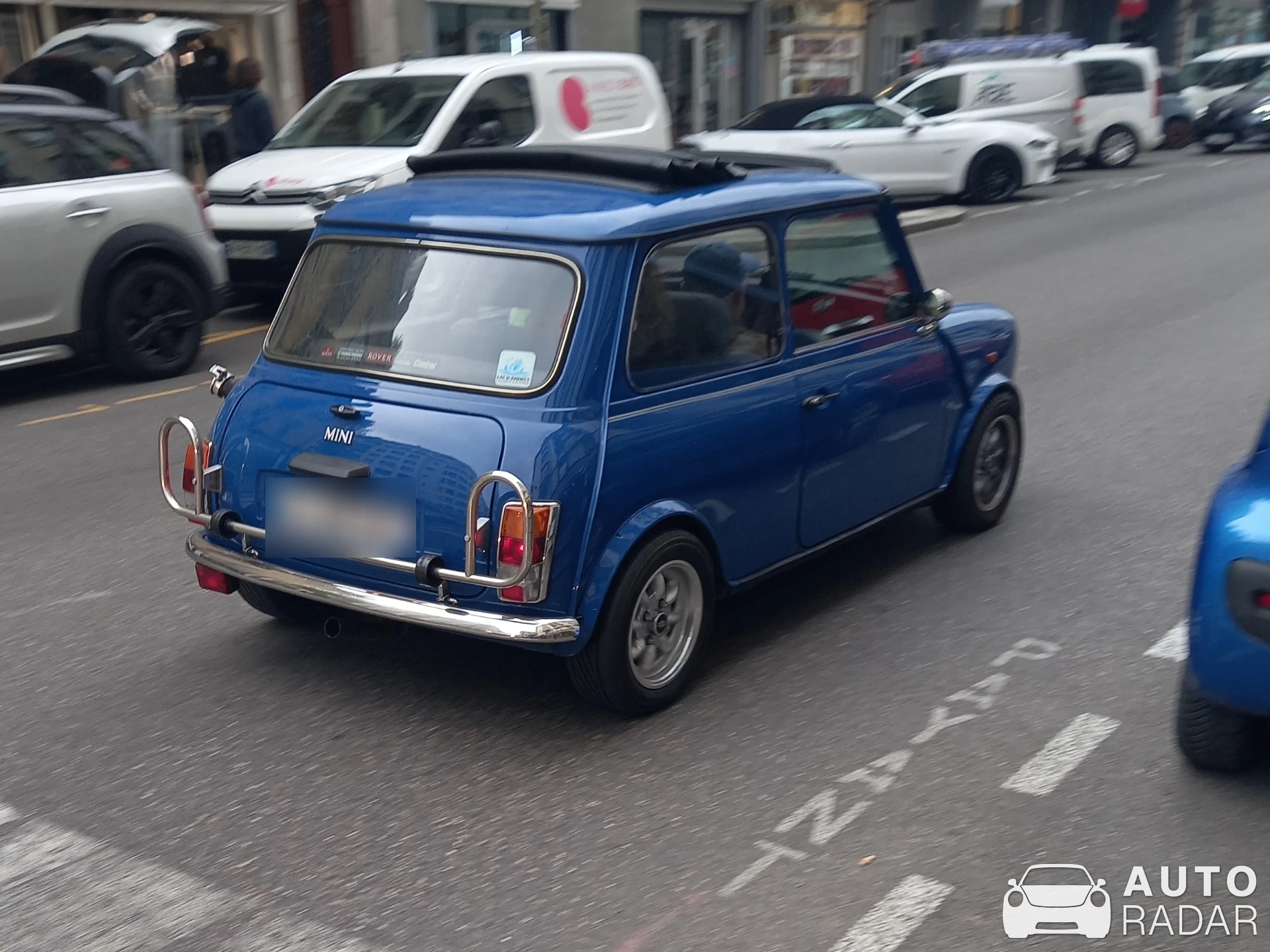 Austin Mini 1000 spotted in Annecy
